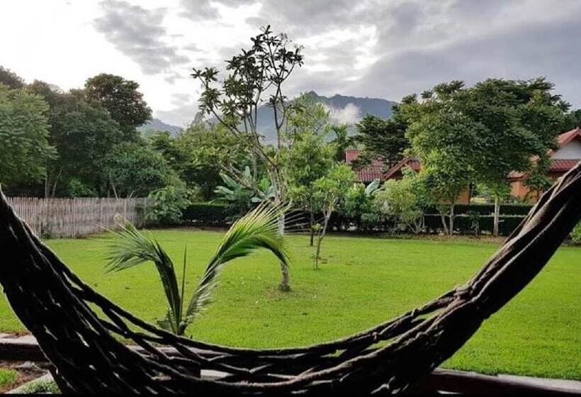 פנסיון Pai Nam Now