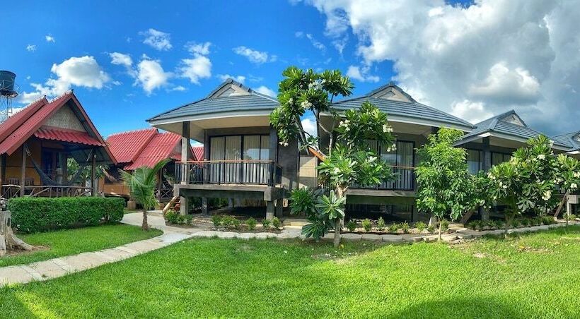 פנסיון Pai Nam Now