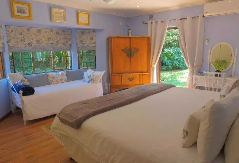 Tracey's B&b