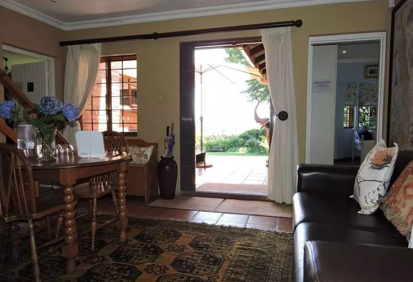 Tracey's B&b