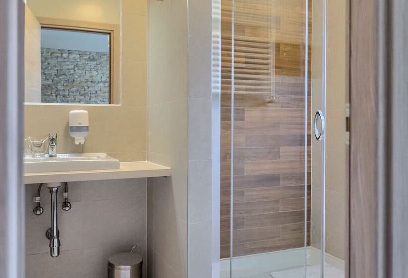 צימר Pula City Center Accommodation With Free Parking