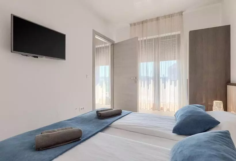 ベッドアンドブレックファースト Pula City Center Accommodation With Free Parking