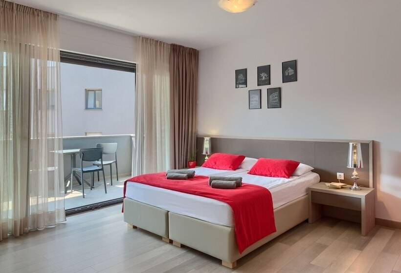 צימר Pula City Center Accommodation With Free Parking