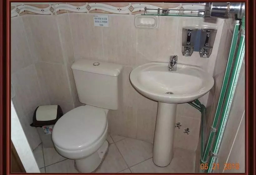 Hostelling Bustillo