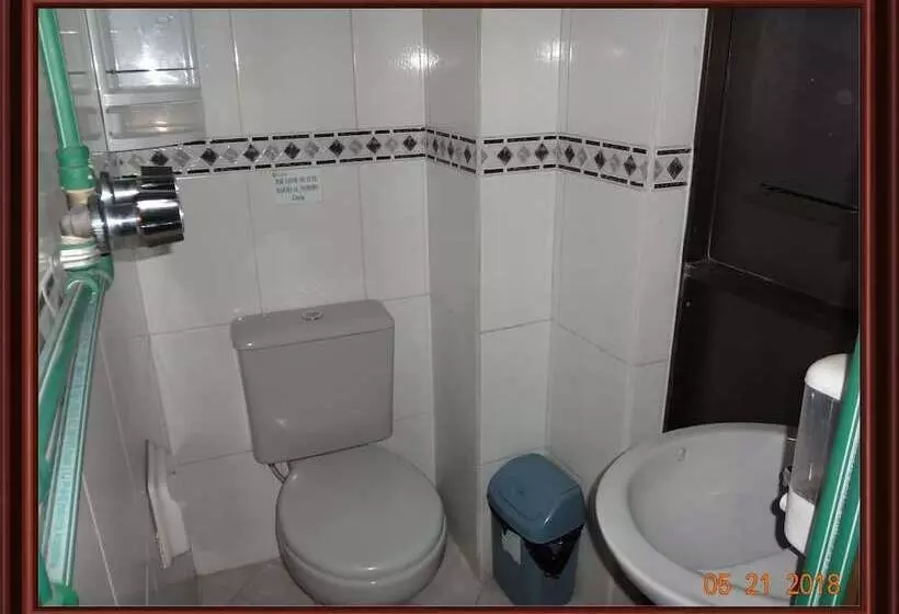 Hostelling Bustillo