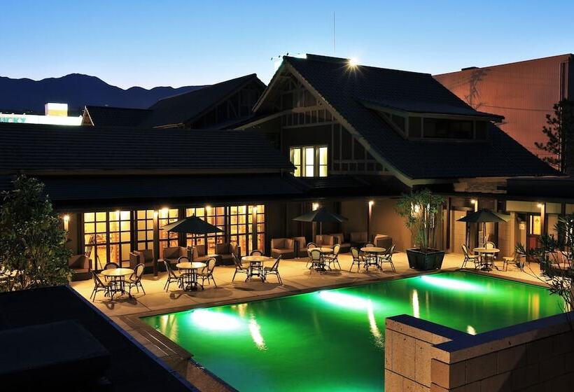 בית מלון כפרי Amane Resort Gahama