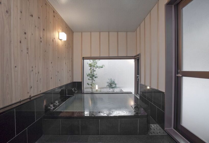 בית מלון כפרי Amane Resort Gahama