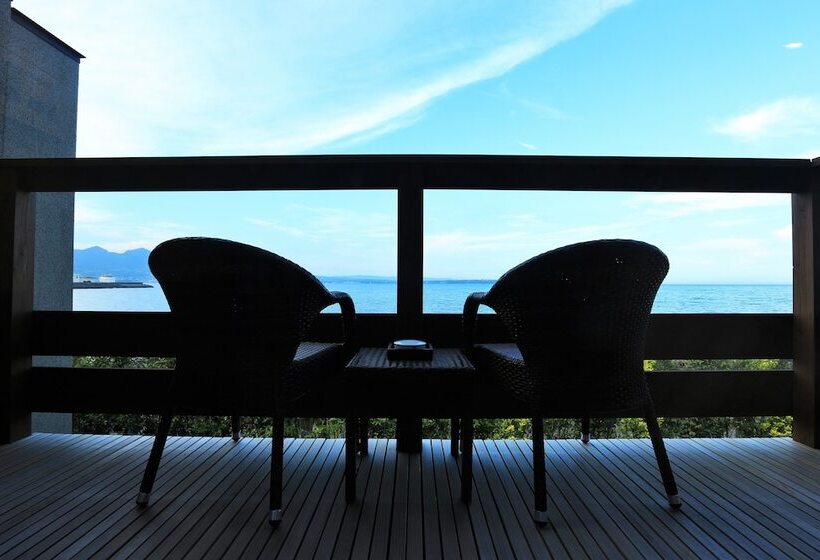 בית מלון כפרי Amane Resort Gahama