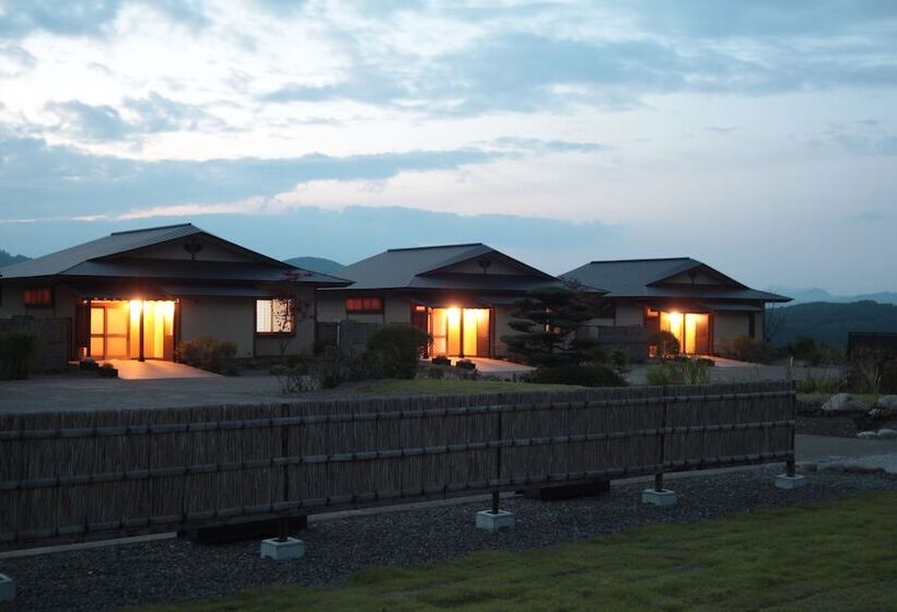 בית מלון כפרי Bessou Kakei