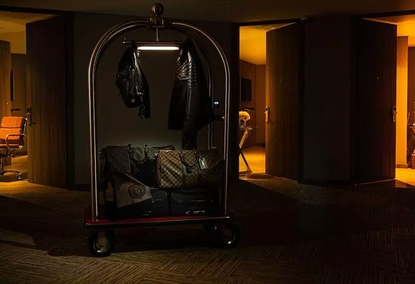 Hotel Binn - Medellín