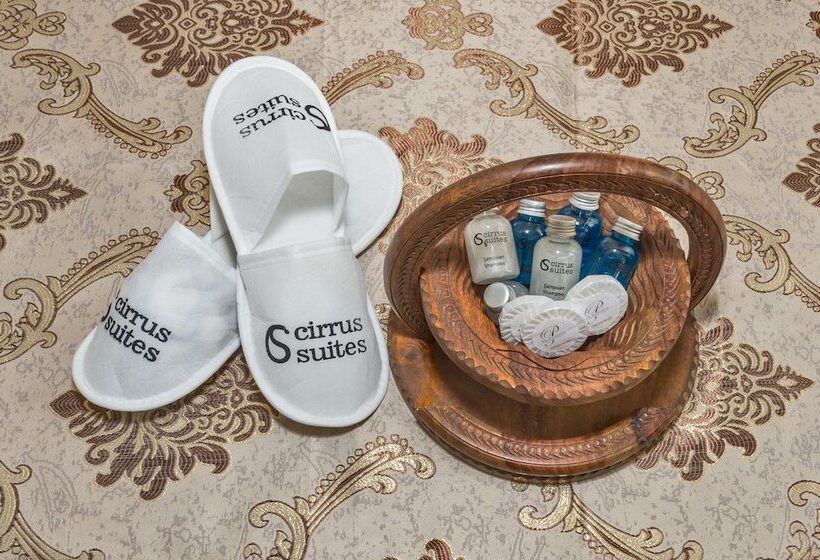 هتل Cirrus Suites