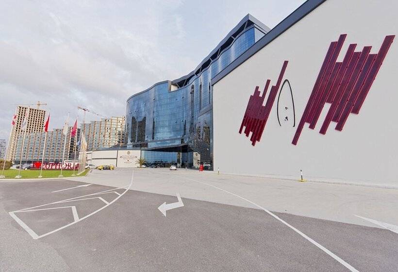 هتل Euphoria Batumi Convention & Casino