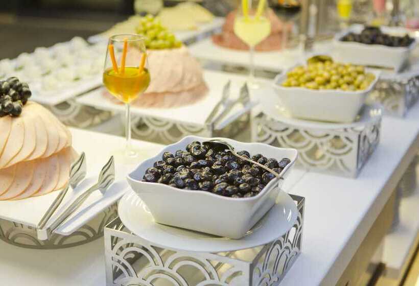 هتل Euphoria Batumi Convention & Casino