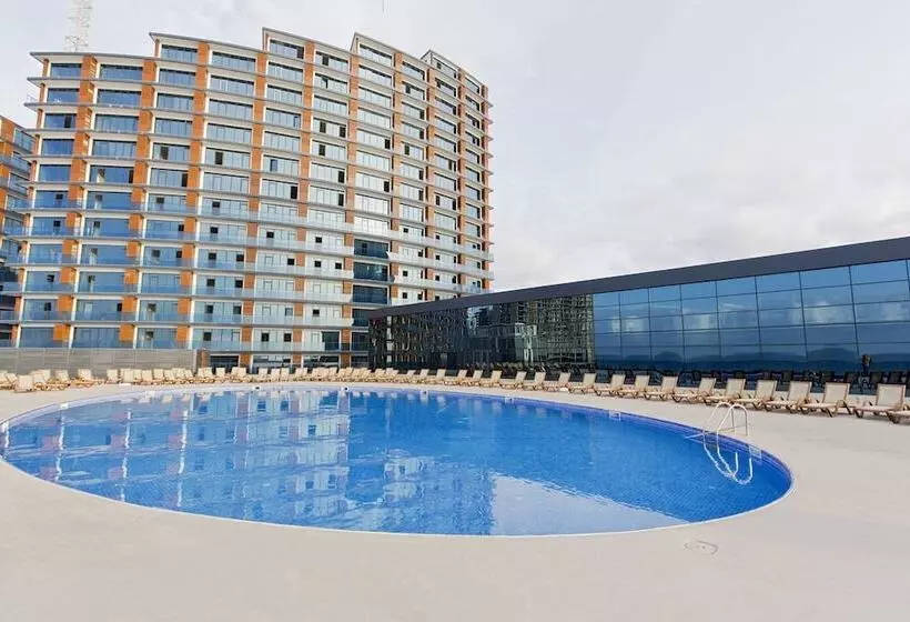 هتل Euphoria Batumi Convention & Casino