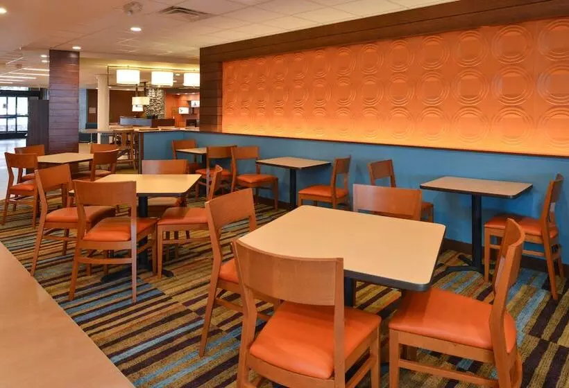ホテル Fairfield Inn & Suites By Marriott Santa Cruz