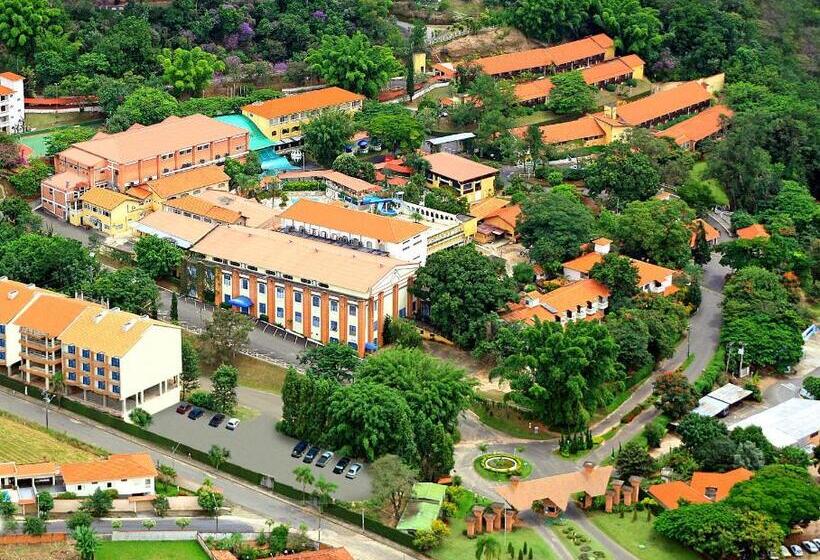 ホテル Fazenda Fonte Colina Verde