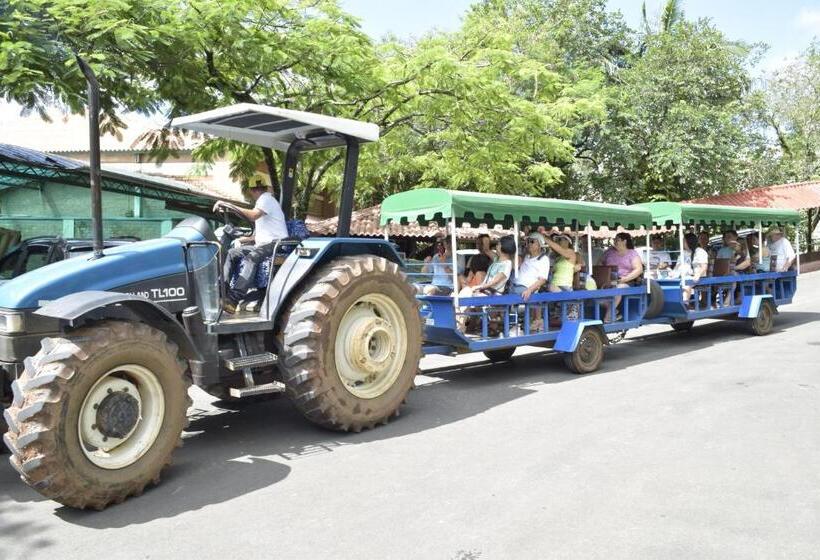 ホテル Fazenda Fonte Colina Verde