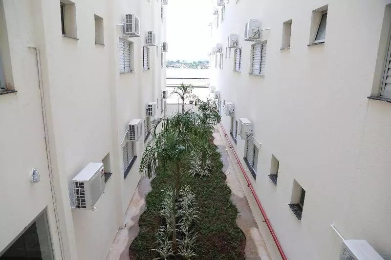 ホテル Rota Hoteis Itumbiara