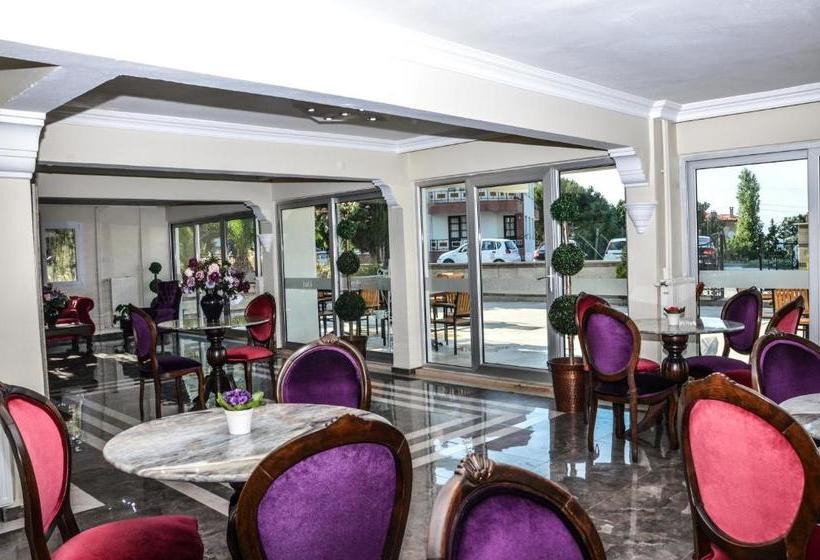 בית מלון כפרי Uzunhan