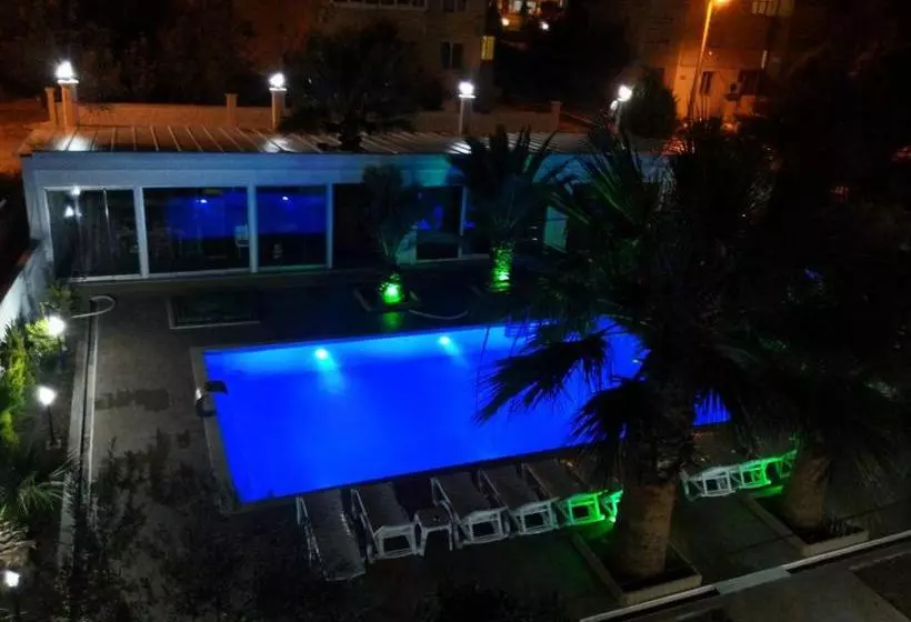 Hotelli Uzunhan