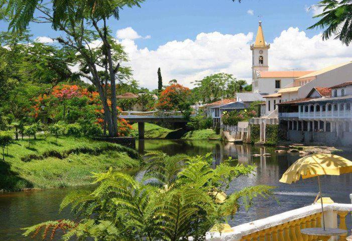 Nhundiaquara Hotel E Restaurante