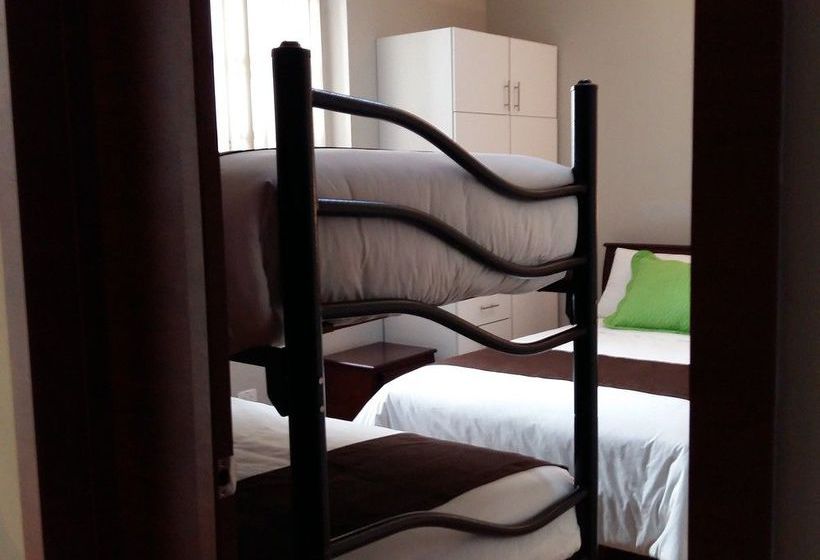 膳宿费 Meadow House