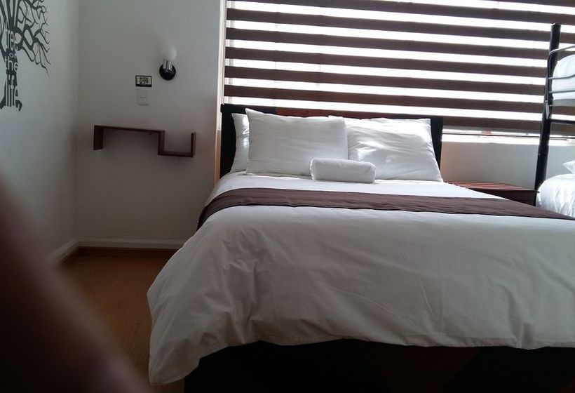 膳宿费 Meadow House