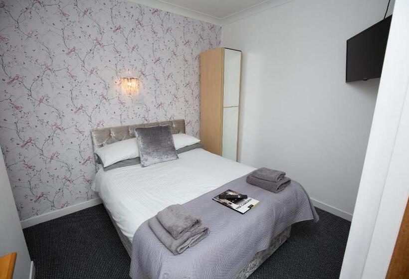 ペンション The Carlton