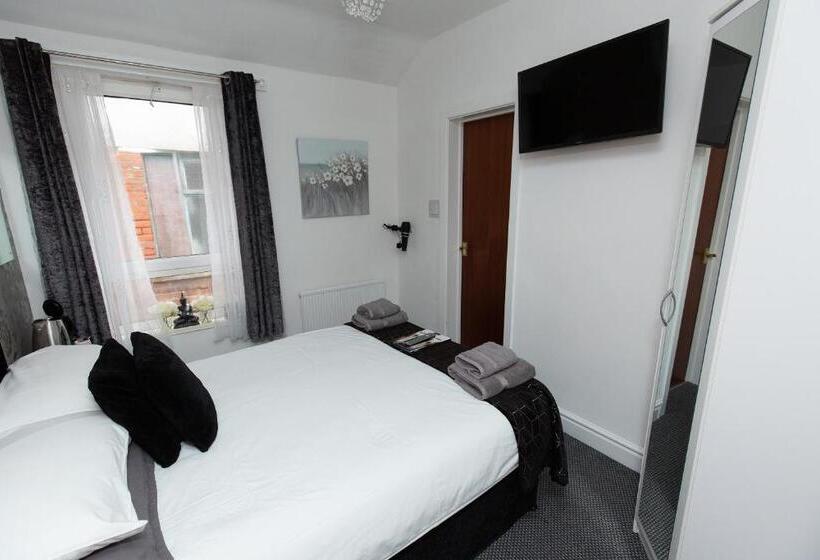 ペンション The Carlton