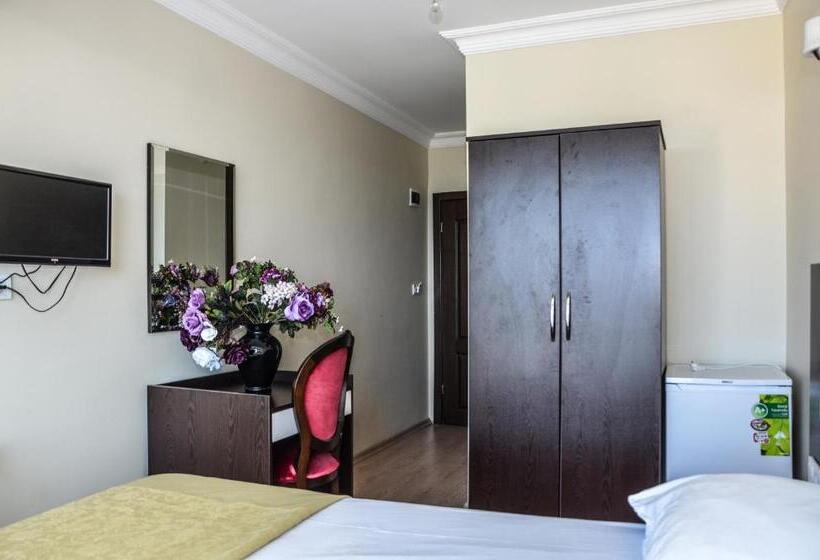 בית מלון כפרי Uzunhan