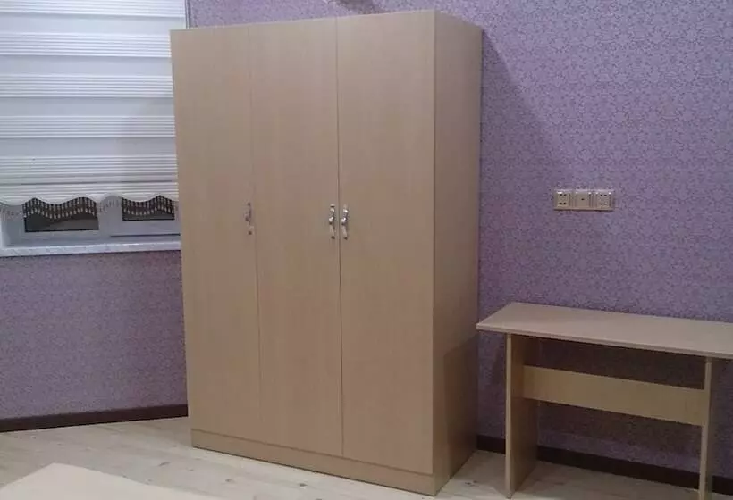 هاستل Baku Butik Mini