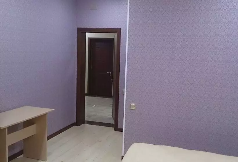 هاستل Baku Butik Mini