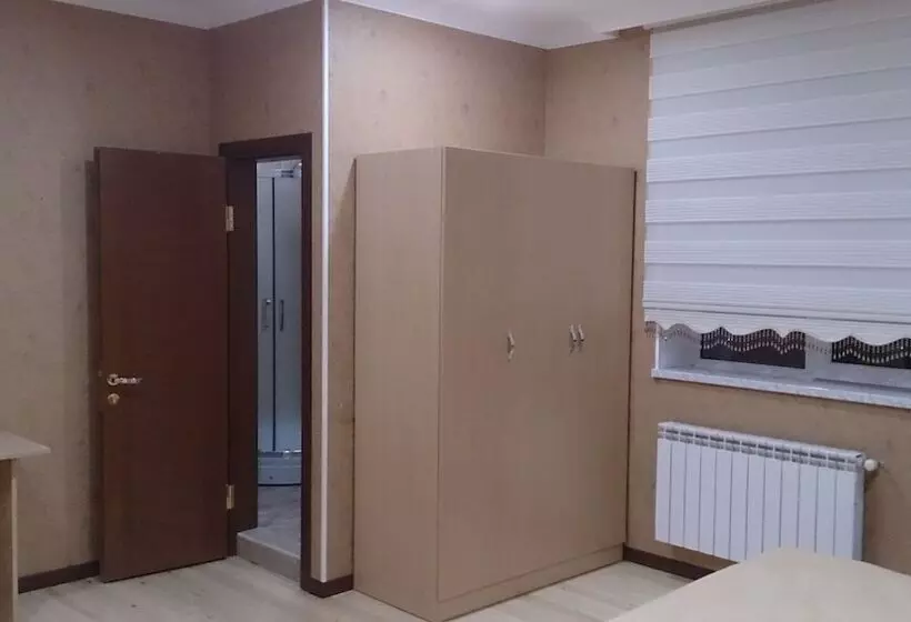 هاستل Baku Butik Mini