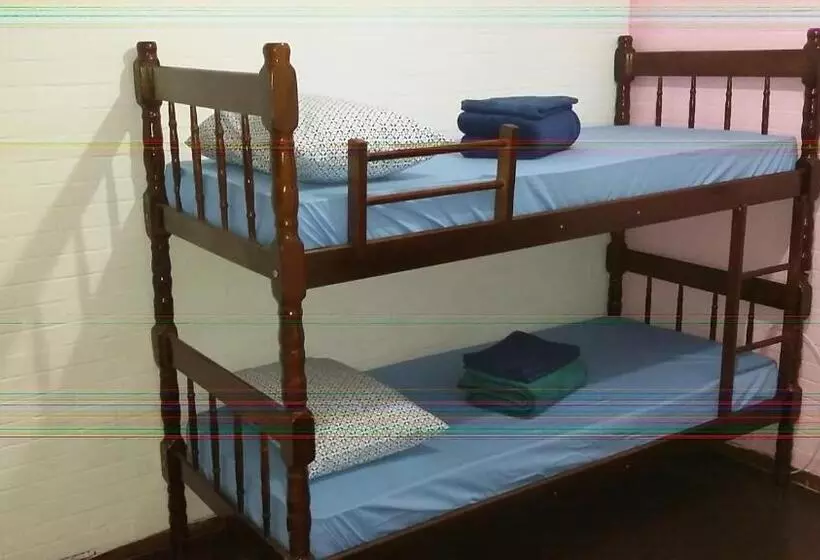 هاستل Brumar Inn