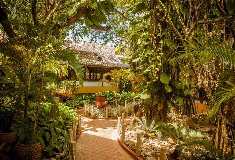 هتل Casa Blanca Park