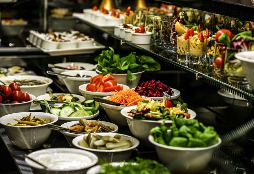 בית מלון כפרי Hilton Garden Inn Eskisehir