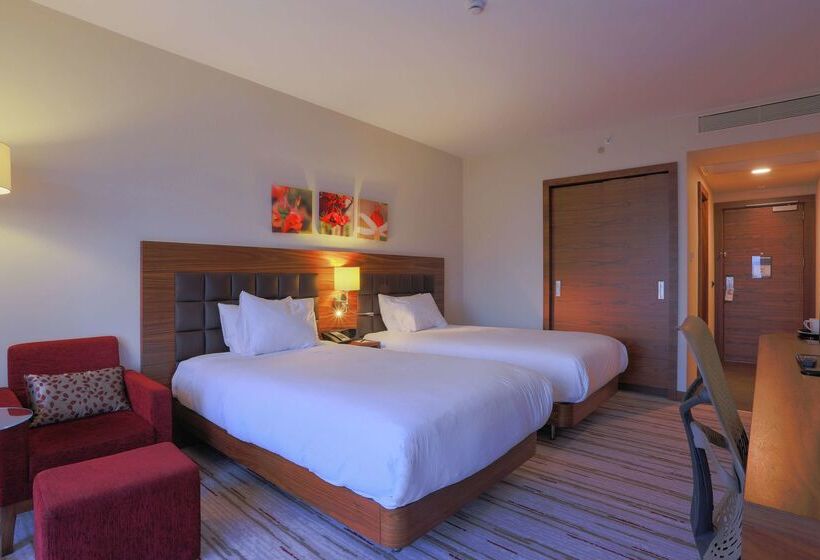 בית מלון כפרי Hilton Garden Inn Eskisehir