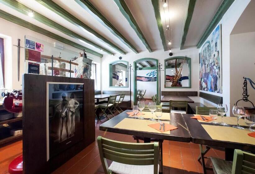 ホテル La Primula