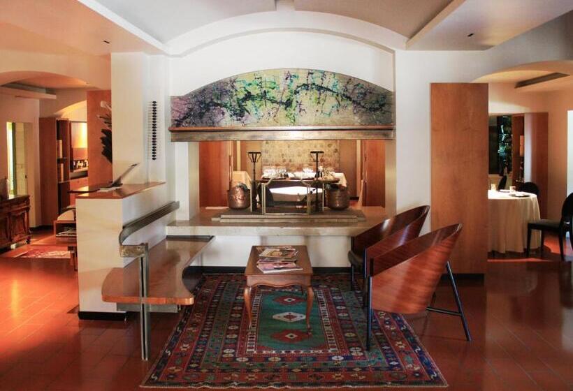 ホテル La Primula