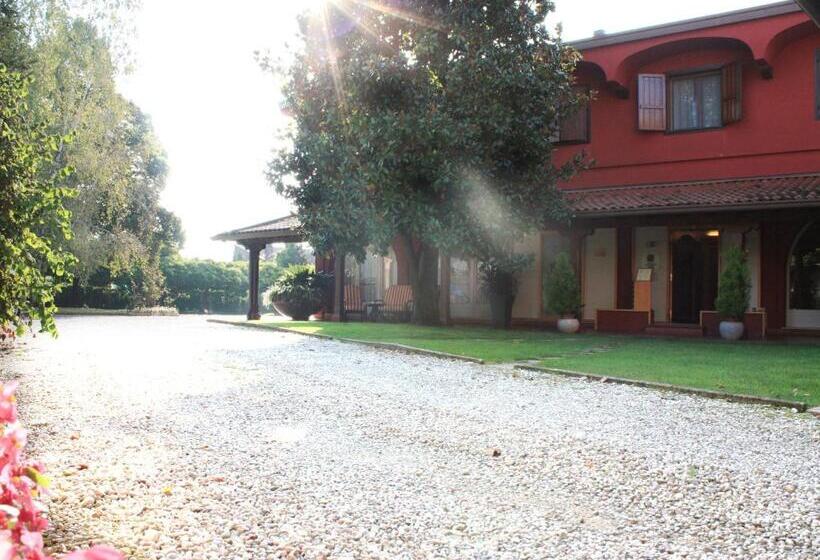 ホテル La Primula