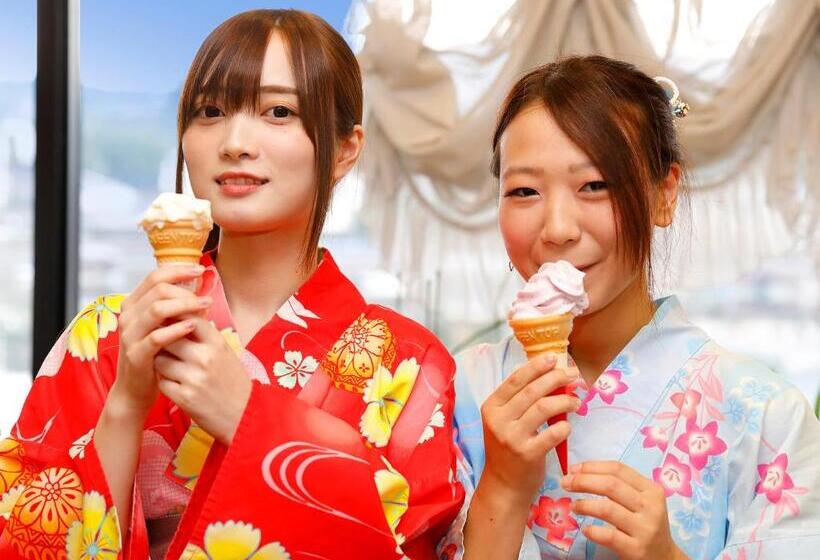 בית מלון כפרי Mikuma