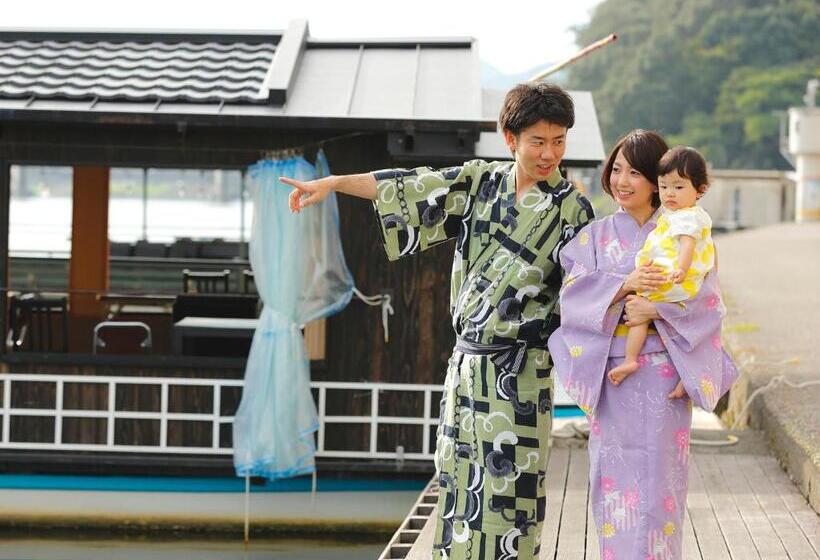 בית מלון כפרי Mikuma