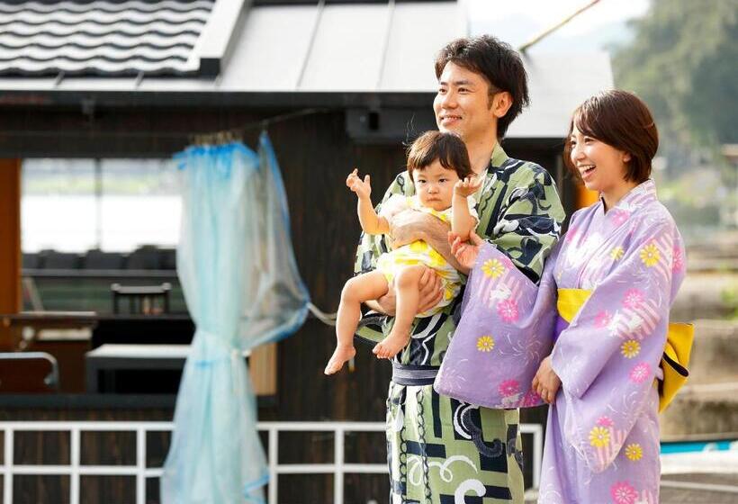 בית מלון כפרי Mikuma