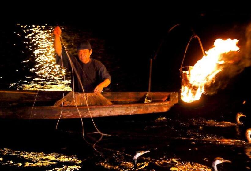 בית מלון כפרי Mikuma