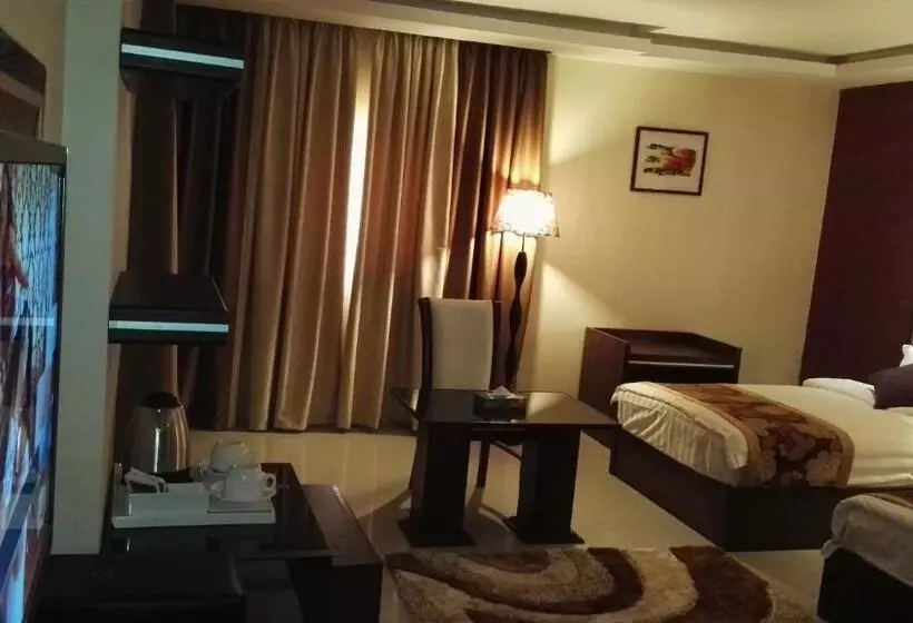 هتل P Quattro Relax