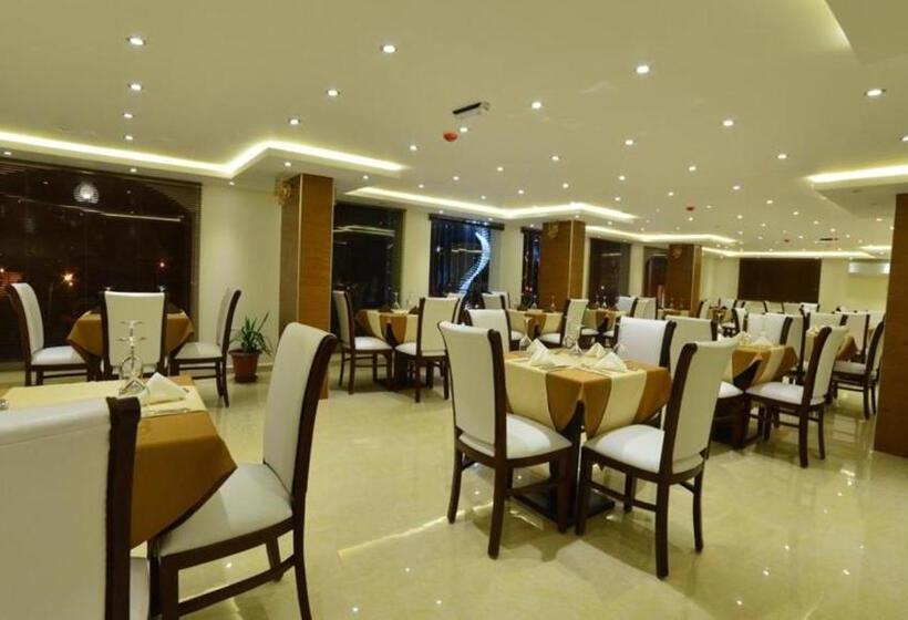 هتل P Quattro Relax