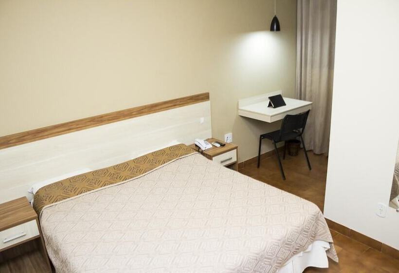 Отель Pouso Novo