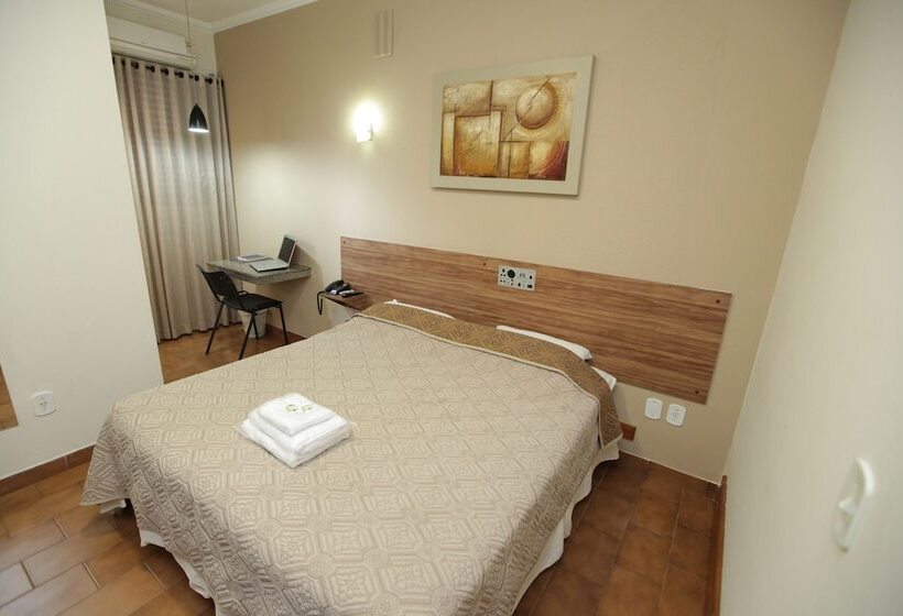 Отель Pouso Novo