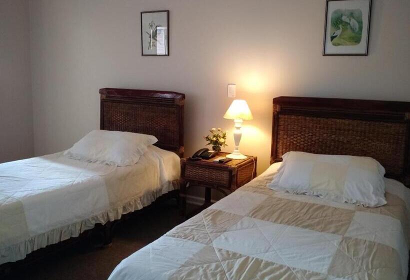 Otel Praça Da Matriz