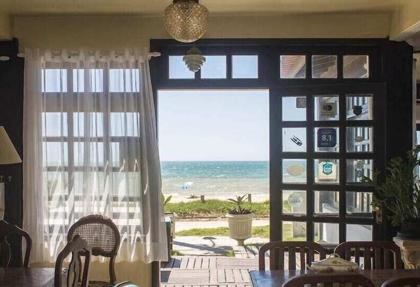 Отель Atlantico